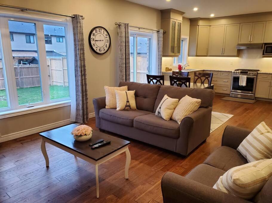 4 Bd Family Retreat Holiday home